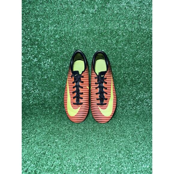 Nike Mercurial Victory Soccer Cleats Kids Size 3.5Y Black Orange Shoe 831945-870 - Picture 7 of 9
